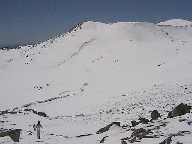The long climb back out of the valley � Kosi at top right
