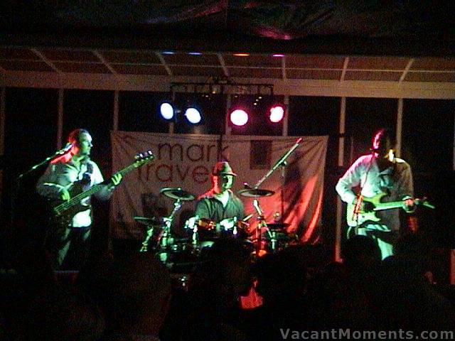 Mark Travers Band � Village Square on NYE