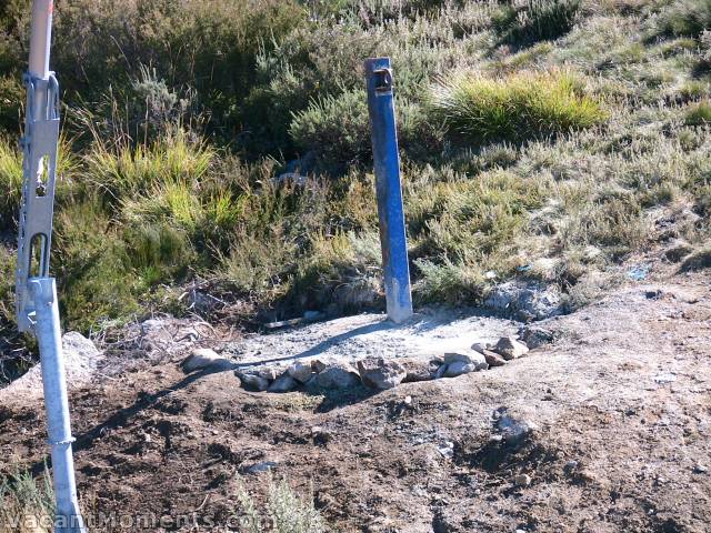 New winch posts below Kareela<BR>Looks like they�re expecting deep snow this year ;-)